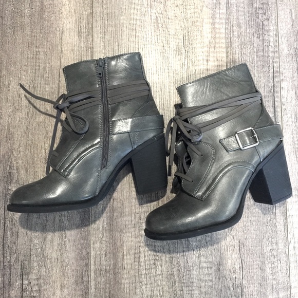 C est 1948 Shoes - New Grey Boots